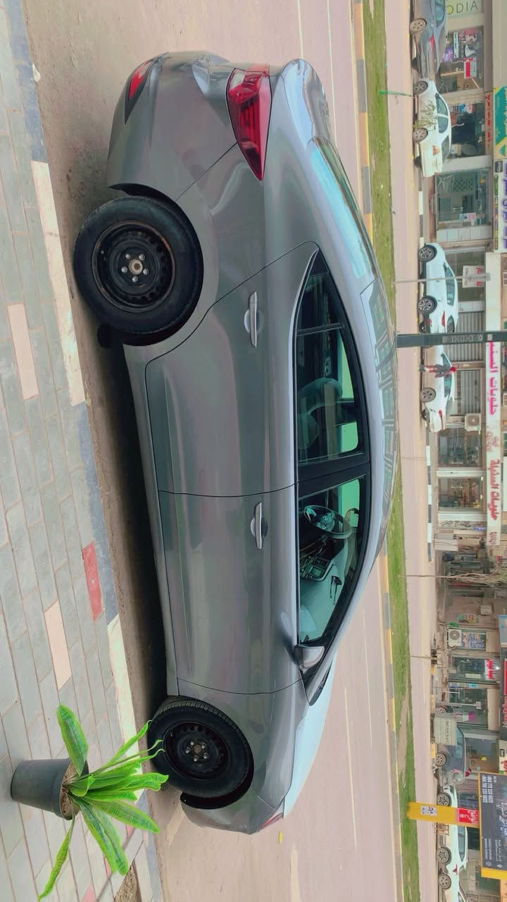 للبيع الانترا موديل 2019 الشكل الجديد السياره كفاله بدون ارباك فقط دعاميه ونص البنيد صبغ نفسه السياره جاهزه تخم تاير مكينه منظومه تبريد كله جديد سنويه ما صاقطه تريد وكال او تحويل مباشرتااا مكينه دوش المرغوب حجم المكينه 2000 مكان السياره ب الحله السعر 130 الاتصال ***********
