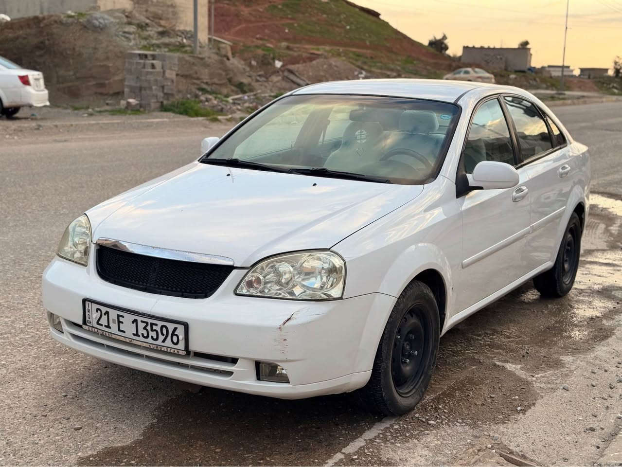 ئۆپترا مۆدیل ٢٠١٢ گێر عادی  83 وەرقە و مەجالی کەم   
سیارەکە بە ناوی خۆمە ژنگەو سەنەوی هەزەی نوێە تا ٢٠٣٠
سیارە تایەی تازەیە سیارە زۆر خاوێنە 
یەک پارچەی هەیە لە گەل هەندێ سارد سیارە زۆر 
خاوێنە گونجاوە بێ مەسرەفە  
شوێن :کۆیە 
ژ.م ***********
*********** أربيل, العراق
