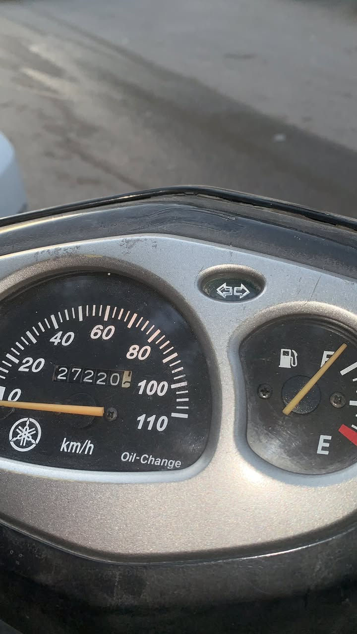 سلام عليكم شبابنا الطيبه 🤍
للبيع او مرواس • 650 وبيها مجال لل طيبين ولل عزاز 🫡
مكاني الاعضميه قرب مثلجات حديد 
سكنز نثيه 110 ياباني مزود عل خفيف 
بوشه 58.5 مالوسي • 
كلجات باله متروو •
اكسل عريض دبل روله •
ولفات صليب • 
صلنصه تيماكس ممه مع فلتر تقصيم الصوت • 
تاير امامي دراك مال مطارح • 
فج امامي رياضي • 
كور حجري جبير • 
ماصده زينون شيطانيه دبل مروحه •
اشاير خلفي لد زينون •
كهربائية كلها شغاله نقص واحد مابيها • 
عوزها فقط باتري مجسي يعني تشحن نكره لسبب الترك • 
كفرات كامله واصليه ختم واحد • 🤍💀


**إذا كنت صاحب هذا الإعلان وتريد حذفه لأي سبب، رجاءا أرسل رسالة إلى الدعم الفني**