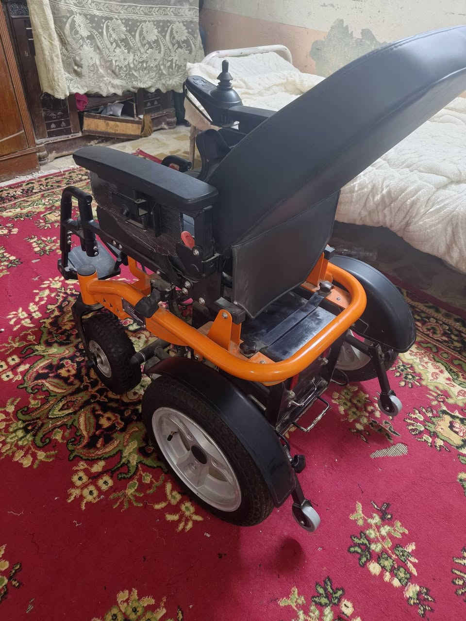 عربانه كهربائيه مستخدمه للبيع
السلام عليكم

عربانه كهربائيه مستخدمه للبيع

ضمان نظافه و تشغيل كامل 

مابيها أي مشكله و شغاله 100 % 

السعر: 650 الف و قابل للتفاوض 

التواصل خاص أو الاتصال على الرقم 

***********
