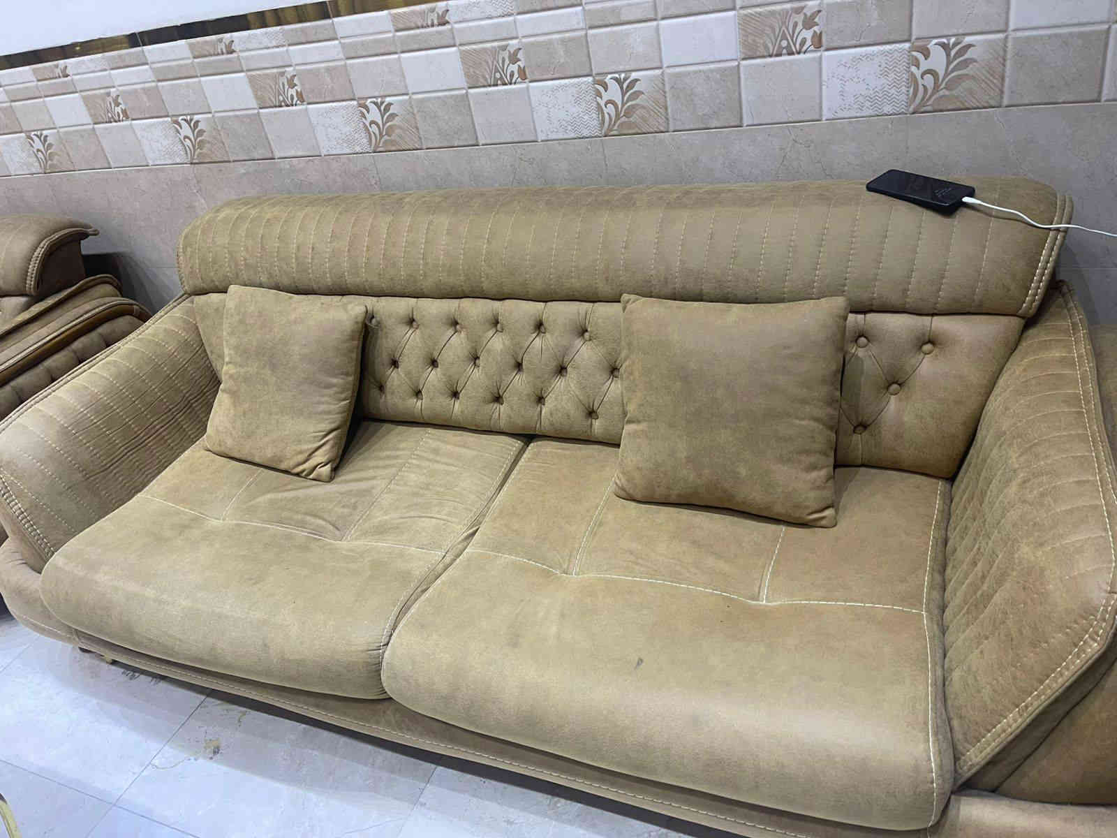 غراض للبيع وهذا رقمي ***********
