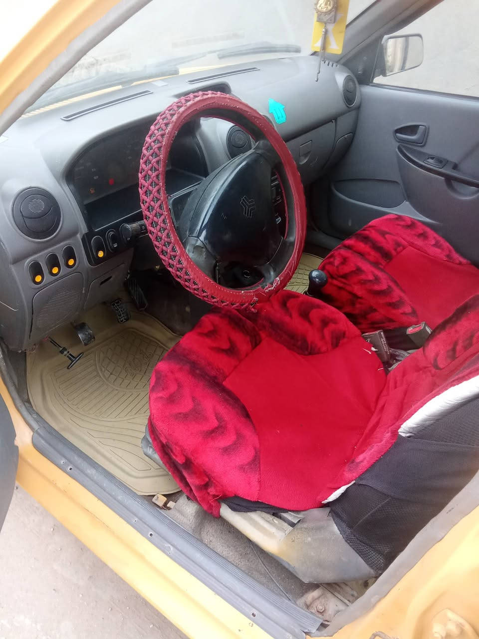 السلام عليكم سايبا 2012
كير ومكينه خير من الله حداديه جاهزه هزه صاعده كهربائيات كله جاهزه تخم تاير جديد تحويل ثاني يوم مكاني حله السعر 25 لاستفسار هذا رقم ***********
