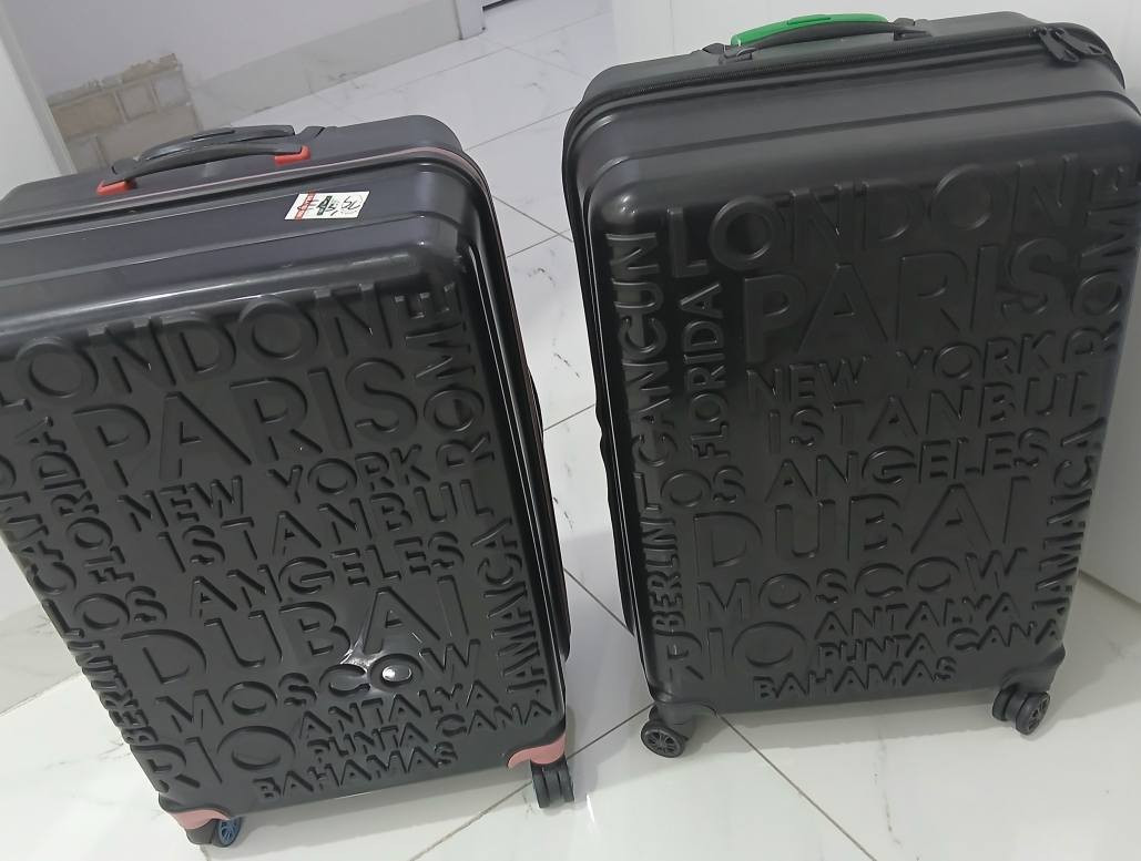 جنطه ماركه جديده للبيع....*********** واتساب
