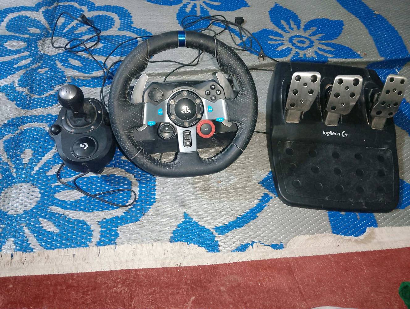 اجهزه الكترونيه