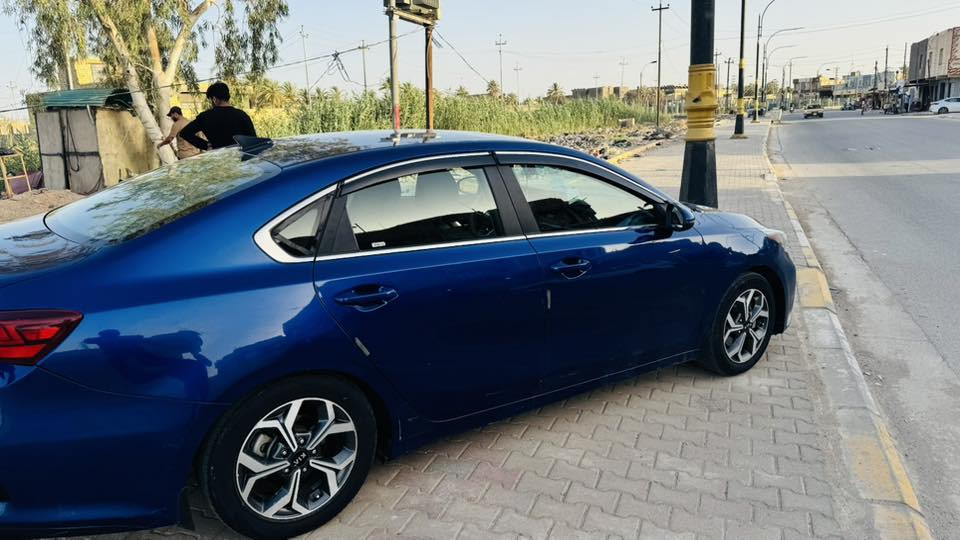 فورتي 2021معوقين باقي سنتين وصير حره 
بيها باب السائق مبدل وباب الخلفي والجاملغ مصبوغات
يعني صفحه بيها 
سعر 115وبيها مجال 
بيع او مراوس 
للاستفسار الاتصال على رقم ***********
