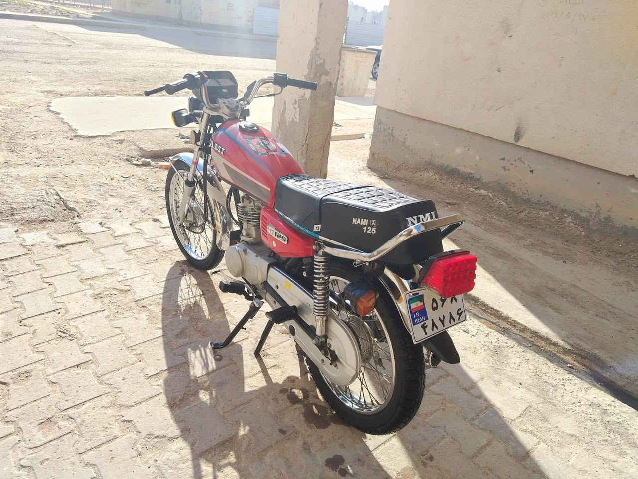 ايرانيه للبيع كله بلاد شاصي مديل 20 بدون. السعر 850 وبيه مجال الطيبين مكلف بنشر ***********
