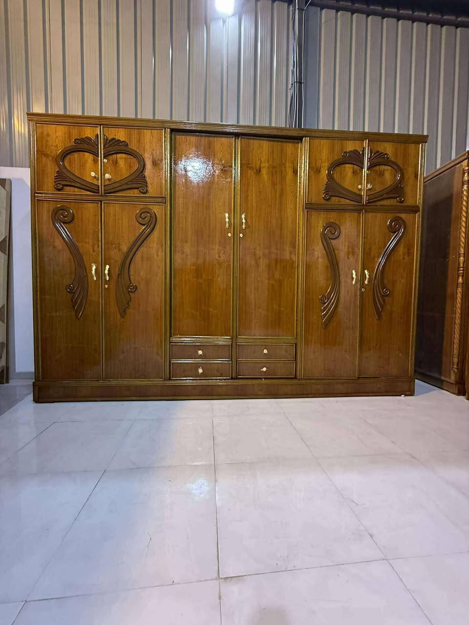 السعر ٧٥٠ ٧٠٠ قفل
شد نقل داخل بغداد مجاني 
نضافه ٩٠ 
٨ قطع 
شازلون  هديه 
شغل وصط..


**إذا كنت صاحب هذا الإعلان وتريد حذفه لأي سبب، رجاءا أرسل رسالة إلى الدعم الفني**