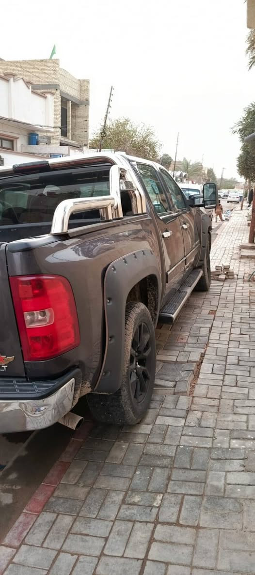 سلام عليكم
سلفادور للبيع موديل 2011
رقم اربيل دولي بسمته امداور ثاني يوم
مكينه كير مكفولات
تخم تأثير كهربائي مكفولات
شراي يخابر 
مكاني كربلاء 
سعر163 وبيهه مجال
***********
