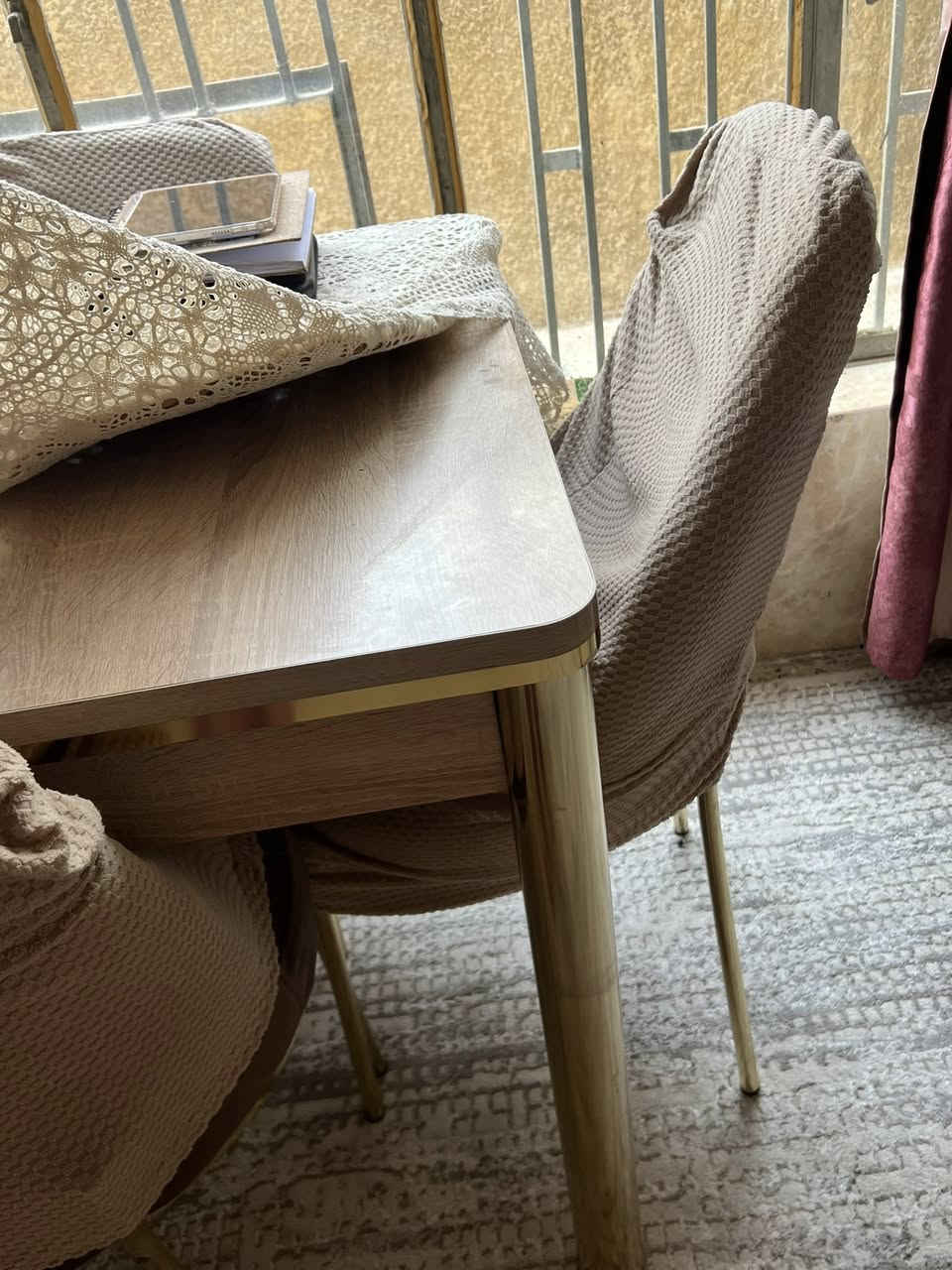 للبيع ميز طعام يتكبر ويصغر  اخو الجديد 4 كراسي السعر 200 مكاني بغداد


**إذا كنت صاحب هذا الإعلان وتريد حذفه لأي سبب، رجاءا أرسل رسالة إلى الدعم الفني**