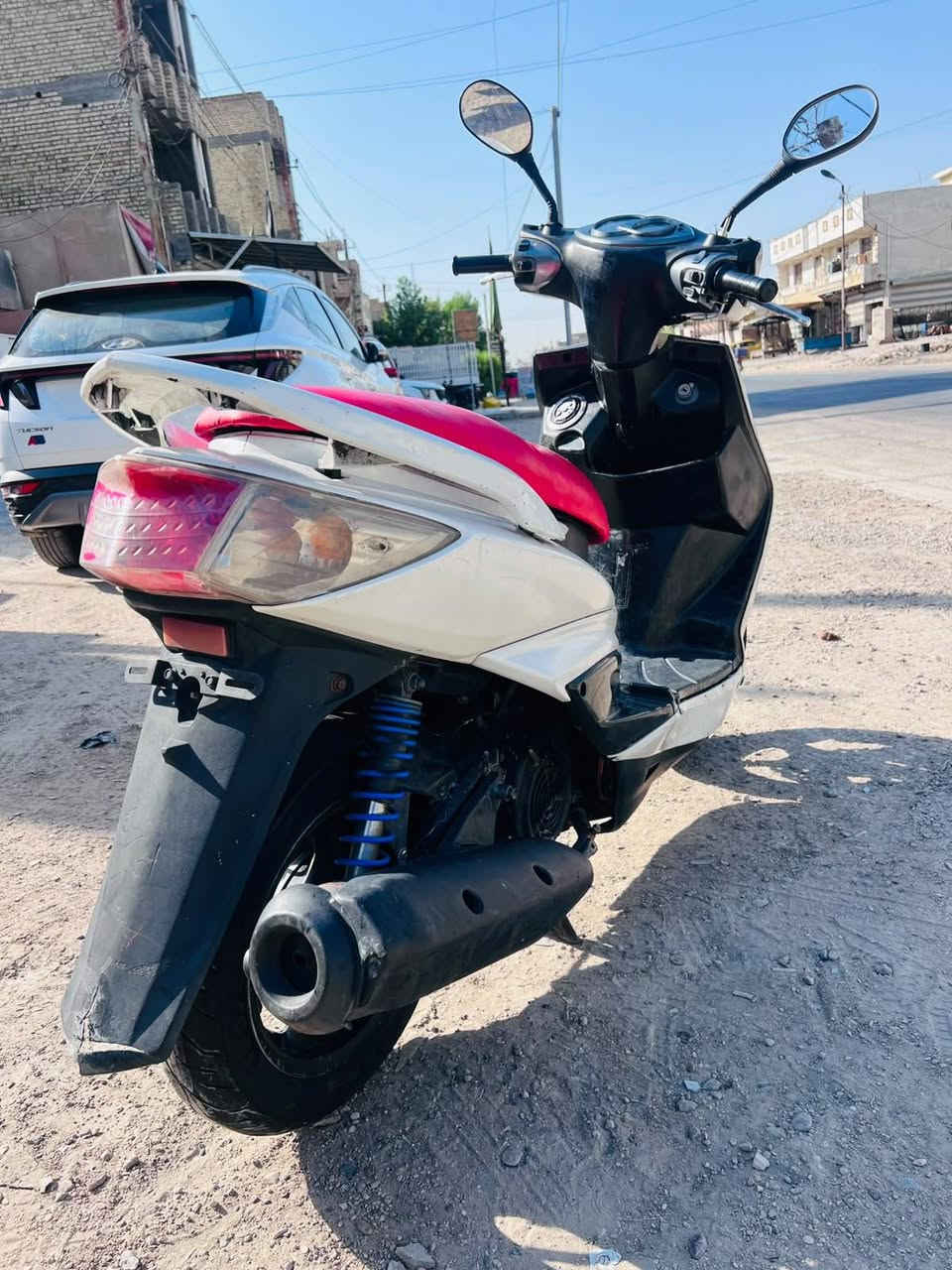 دراجه سكنس فحل كابريتر الدراجه حلوه ونضيفه وبيهه اشوي نواقص بغداد الشعب السعر 450
***********6
