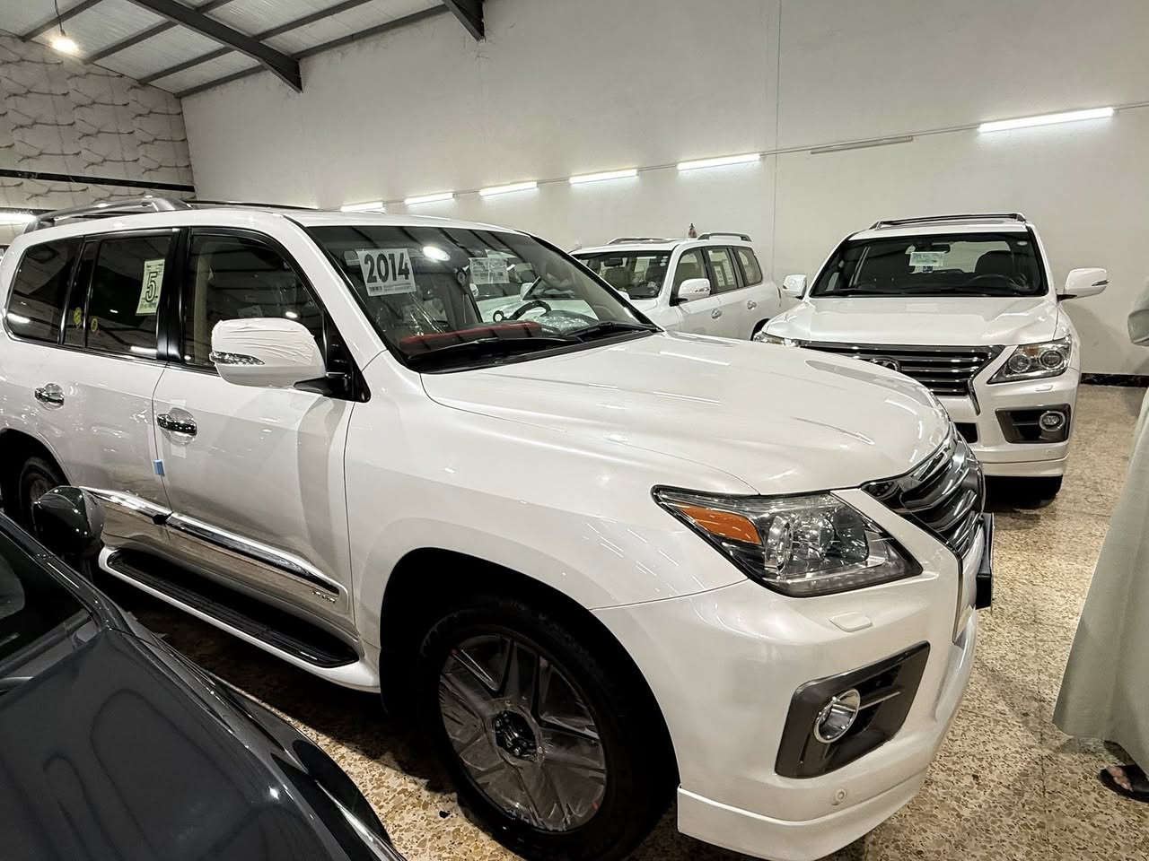 سلام عليكم البيع الكزز 2014 كفاله عامه ماشيه 100 الف حقيقي داخل ابيجي سياره اخت الزيرو كله على وضع الشركه كعيات شركه موجده بجيسهن هتفونات الشركه ابيه 2 بصمات ويه وكارت شركه موجد سبير مانازل مالته سياره ستخدم شخصي دخل ابيجي دواخل اخت زيرو رقم اربيل مميز ابسمي تحويل بالسم الاتصال *********** معرض انوار ميسان
