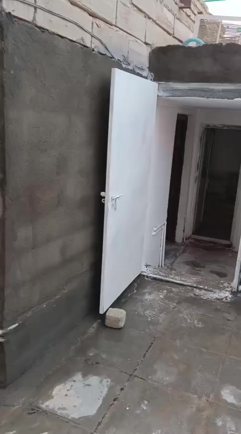 السلام عليكم اخواني شقه مرتبه قبل شهر رممتها ع اخر حبايه كهرباء ماي وحدها درج خارجي مكانها خلف العياده الشعبيه ايجاره 250 الف قفل ولا مكتب 🏢 ولادلالاليه تروح تشوفها عجبتك الله يهنيك بيه ماعجبتك الله يرزفك بااحسن منها للتواصل واتساب ***********
