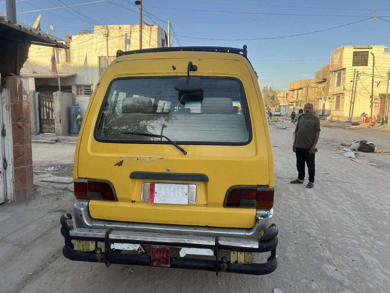 سلام عليكم سياره جهزه عله خير ما كلشي وين ما عجبك تراي 94 موديل اني مكلف بل نشر ***********
