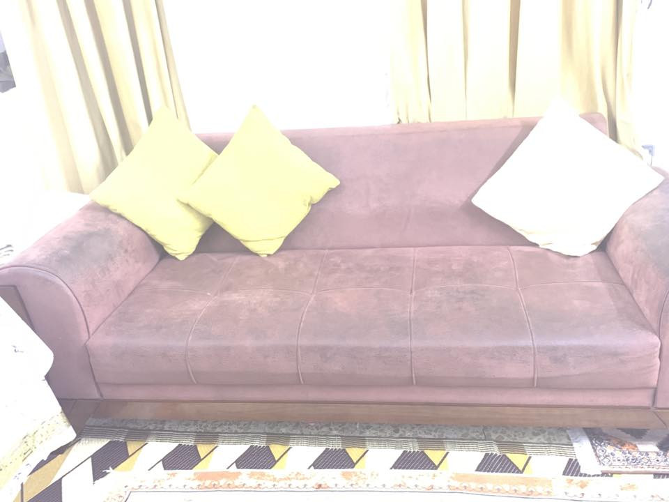 تخم للبيع  تركي نوع ثقيل. وليس سوكي  8مقاعد مع 6كوشات السعر ٥٠٠وبي مجال بسيط.


**إذا كنت صاحب هذا الإعلان وتريد حذفه لأي سبب، رجاءا أرسل رسالة إلى الدعم الفني**