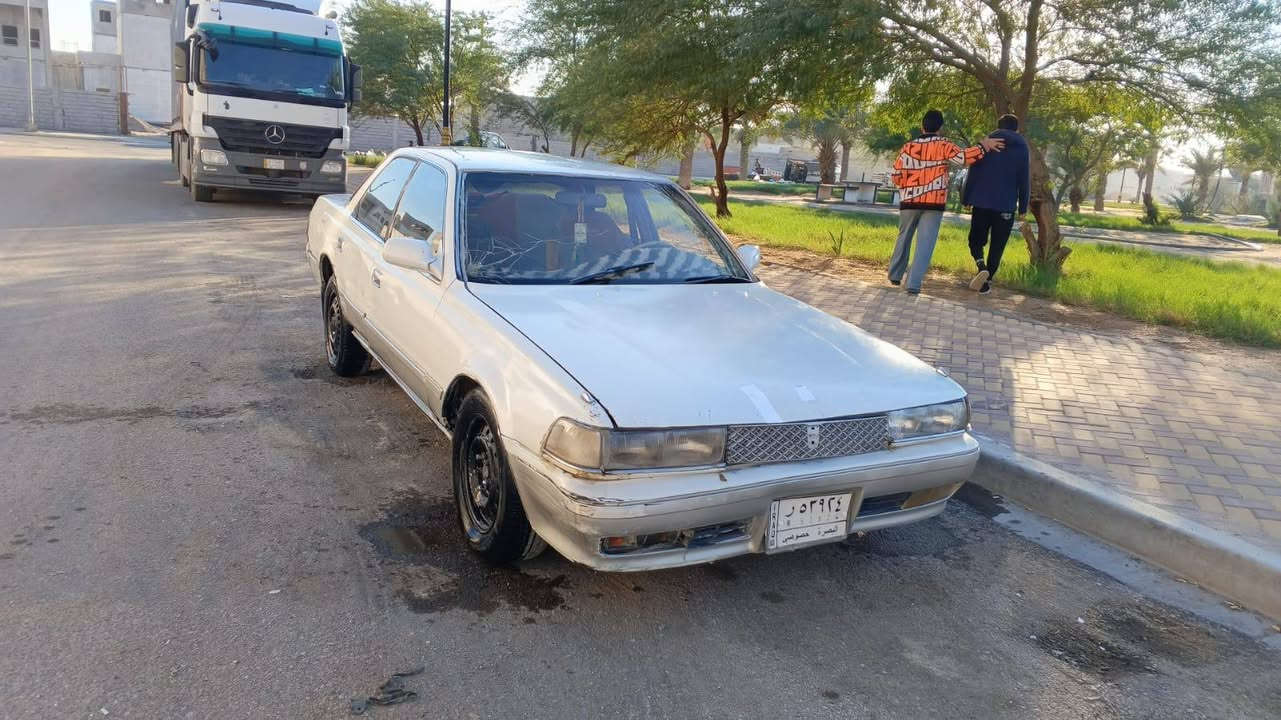 سلام عليكم كرسته كصيف موديل 93 رقم بصره مكينه وكير ونجي بلكارتون مكفوله من الكص والنقل وضربه القويه السعر 33وبيه مجال كهربائيات شقاله حداده حلوه مكاني بصره سفوان وانا مكلف بلنشر رقم الهاتف ***********
