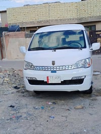 اج وان مديل 2015 سياره لا ضربه صبغ قليل مكينه كير اكسن حداده كله جديد ...