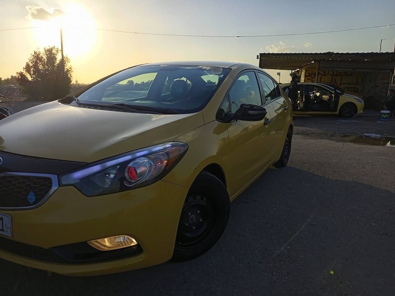 سلام عليكم 
كيا فورتي موديل 16 
بسمي مصفره هيه 
وغرامات
منضومه غاز بيه
دوشمه جديده
حادثه من امريكا  موضح بل نشر
ليبل واحد السياره
مال جناي
بجم كبس 
سعر 114
وبيه مجال 
عنواني بغداد 
رقمي واتساب ***********
***********
