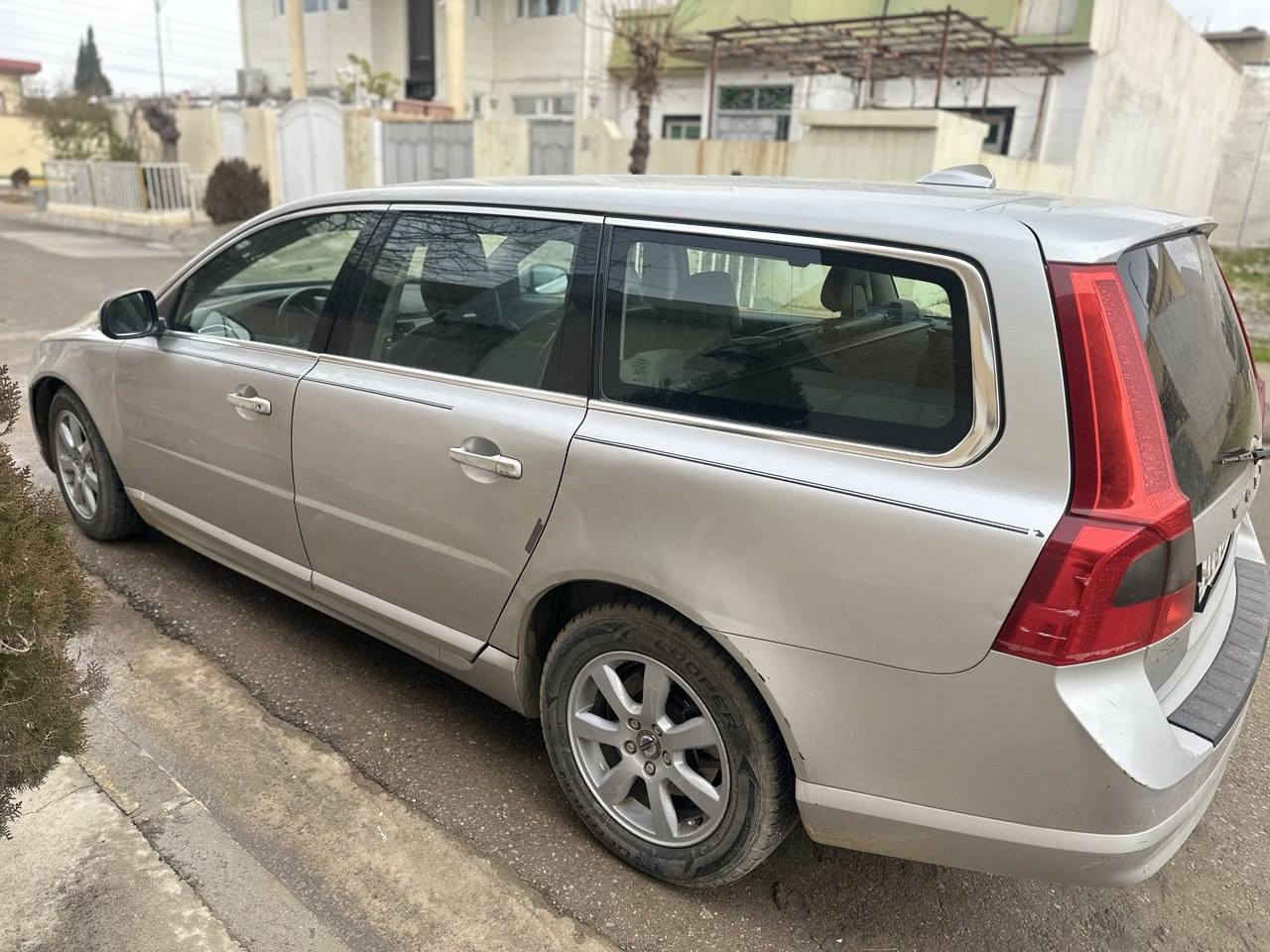 volvo 2013
تحکم ستێرن

تحدید سرعە

ئۆکسە 

cd 

تبرید مرکزی

حاسەی دواوە

ئاوێنە کارەبا وجامکارەبا

ئاوێنە ئیشارەو شەفت

کوشن جلد

دەبڵ گێڕە

بەسمە

هاندبێک بەسمە

ئۆتۆ برێکە

کارتی بەنزینیشی هەیە

سعری 70 و معاملە

بۆ زانیاری زیاتر پەیوەندی بەم ژمارەیەوە بکەن

***********
