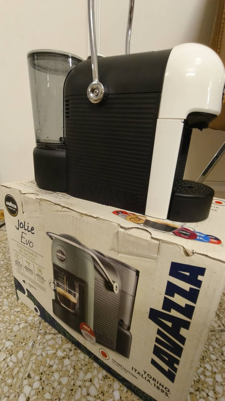 السلام عليكم
جهاز قهوة كبسولة تفاصيل  بالفيديو 
60 الف


**إذا كنت صاحب هذا الإعلان وتريد حذفه لأي سبب، رجاءا أرسل رسالة إلى الدعم الفني**