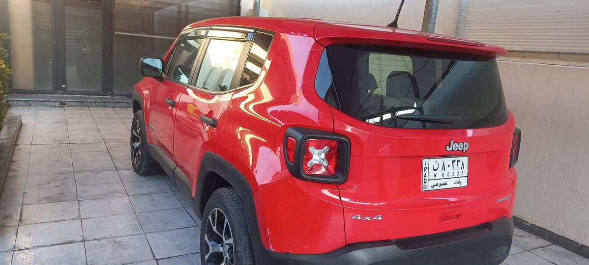 محرك ٢٤٠٠ دفع رباعي فئه السبورت
صور الحادث مرفقة 
سعرها (125)
وبيها مجال 
رقم الموبايل 
***********@
