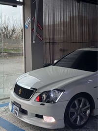 كراون شاهينا • ٢٠٠٧ • V6