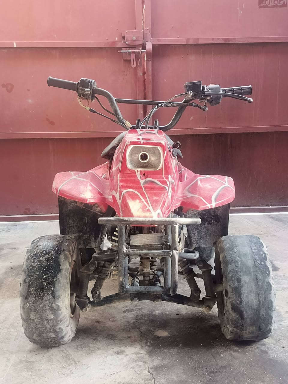 سلام عليكم بكي مكينتها سبعين السعر ٢٥٠ وبيها مجال بصيط ***********
