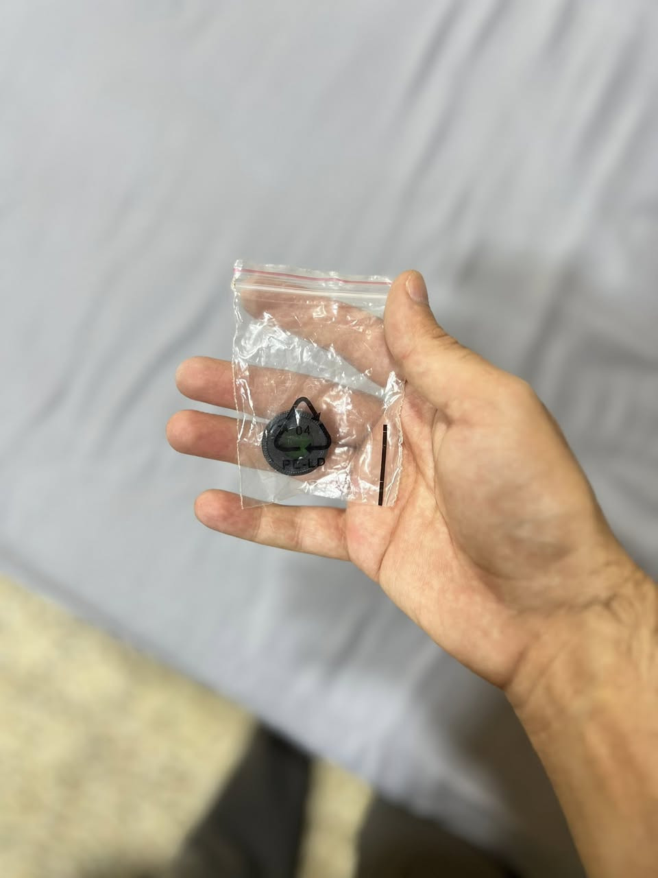 تلسكوب F70076 للبيع مع كامل ملحقاته من عدسات🤎 🔭
شنو تكدر تشوف بي ؟
القمر بكل وضوح وتفاصيله
الكواكب والاجرام مثل المشتري وزحل والمريخ 
واذا انت محترف بالرصد راح تكدر تشوف حتى النجوم والسدم 
______________
شنو الملحقات مالته ؟
١- عدسة من شركة CELESTRON بقوة 6mm
٢- عدسة من شركة CELESTRON بقوة  32mm
٣- بارلو 2X للتكبير 
٤- عدسة eyepiece بقوة 1.5X 
٥- عدسة فلتر شمسي
٦- ثلاث عدسات مختلفة الاحجام لرؤية الاجرام الابعد
_______________
السعر ١٥٠ الف وبي مجال ❤️


**إذا كنت صاحب هذا الإعلان وتريد حذفه لأي سبب، رجاءا أرسل رسالة إلى الدعم الفني**