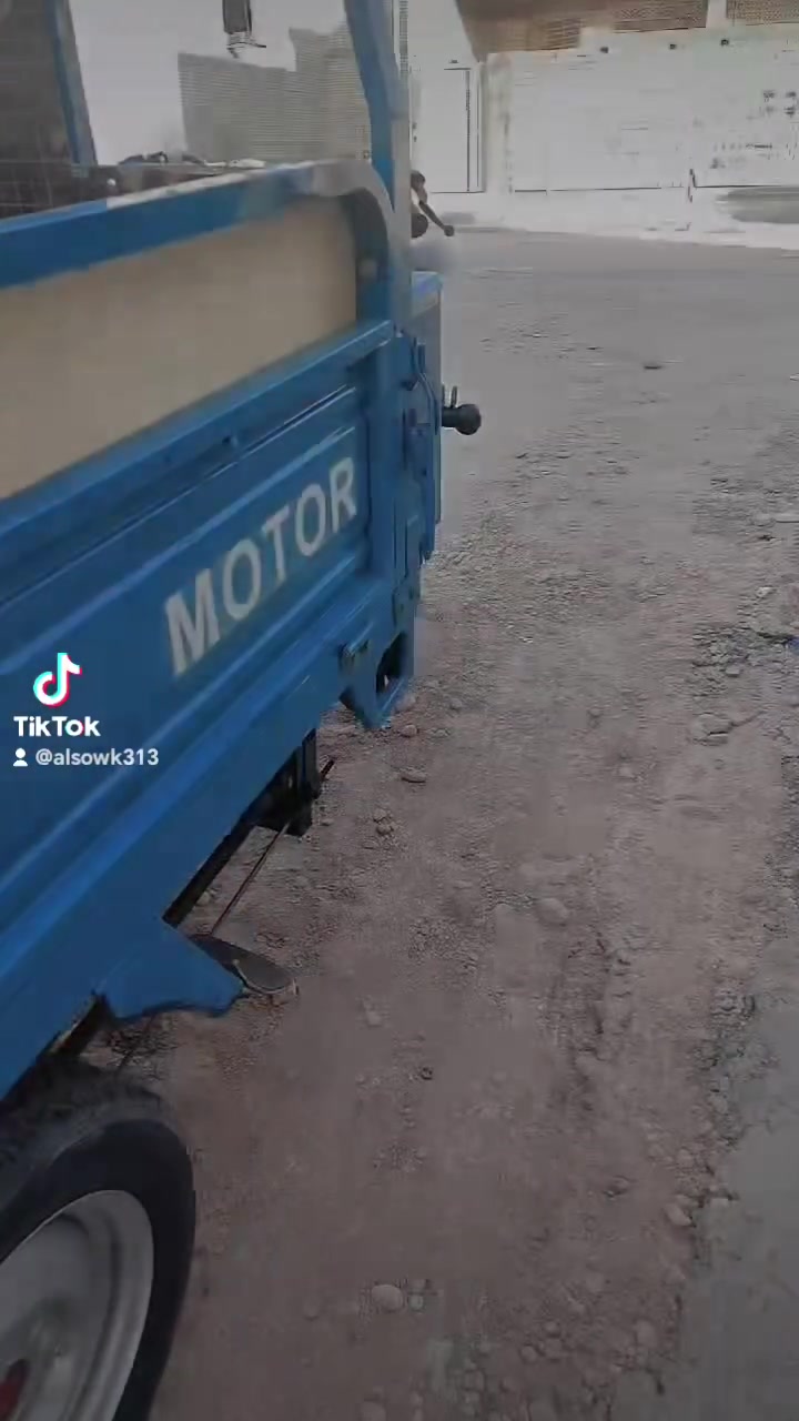 سلام عليكم ستوته البيع موديل 2023 كمرك بغداد سعر مليونين 300وبيه مجال حك جيه رقم📞***********
