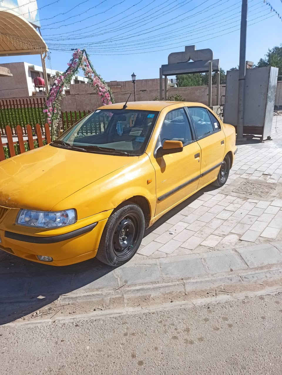 سلام عليكم
للبيع سمند موديل2013
كفاله عامه عدا بارد شي كلش بسيط رقم بغداد انكليزي هزه وسنويه جدد
  مكينه وكير وتبريد وكهربائيات كلهن شرط النظافه سياره كلش جديده السعر43وبيه مجال كلش بسيط
مكانه نجف كوفه 
***********
