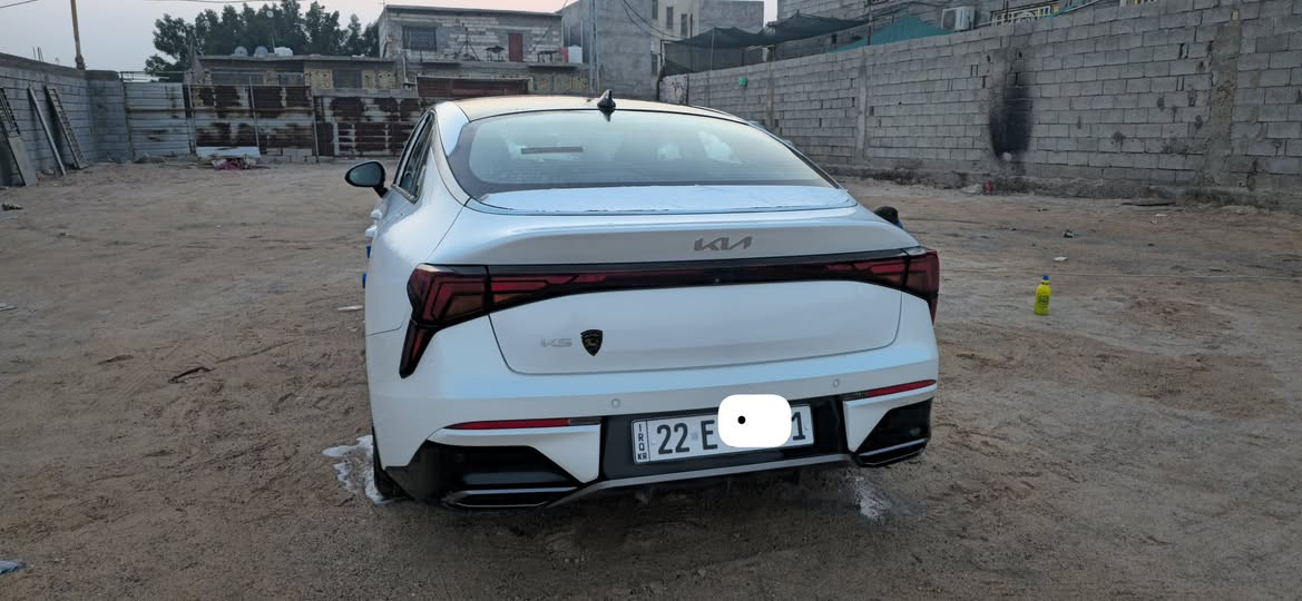 K5 2024
-خليجي فول مواصفات 
-كفاله عامه ما عدا شخط بباب السائق
-مكينه وكير كفاله
-بصمه
-بانوراما
-حساسات امامية وخلفية
-كامرة خلفية
-تبريد قطعتين
-تشغيل عن بعد
-ماشية 30Kmالف حقيقي
-كشن السائق كهربائي
-جنطة (صندوق) ذكي
-للاستفسار ***********
-رقم اربيل مشروع وطني تحويل ب اسم المشتري او وكاله
-سياره نضيفه جدا ما ناقصها اي شي
