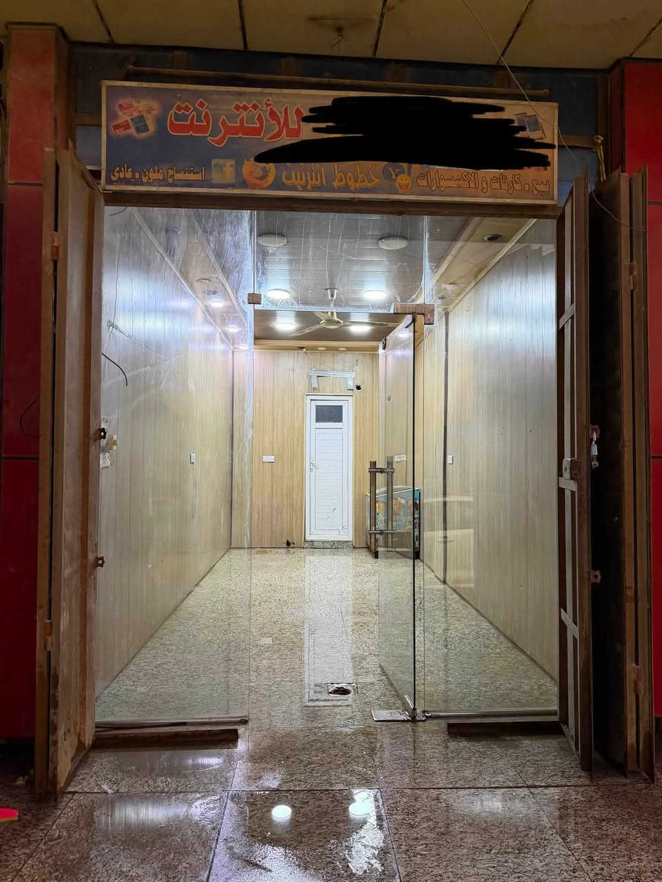 متوفر محلات اثنين للايجار في منطقه البلديات في حي التراث البنايه  المحل الركن ايجاره ٣٥٠ الف 
المحل البجانب الركن ايجاره ٣٢٥ الف اسعار نهائيه  
متوفر تصوير كامل وفيديو لموقع العماره للاستفسار ***********
