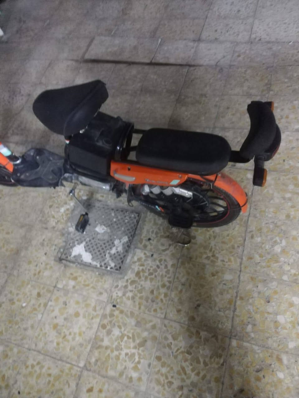 السلام عليكم
بايسكل شحن حجم 21 بايسكل جدا نصيف وكامل مكمل من ناحية كلشي السعر 150 وبي مجال


**إذا كنت صاحب هذا الإعلان وتريد حذفه لأي سبب، رجاءا أرسل رسالة إلى الدعم الفني**