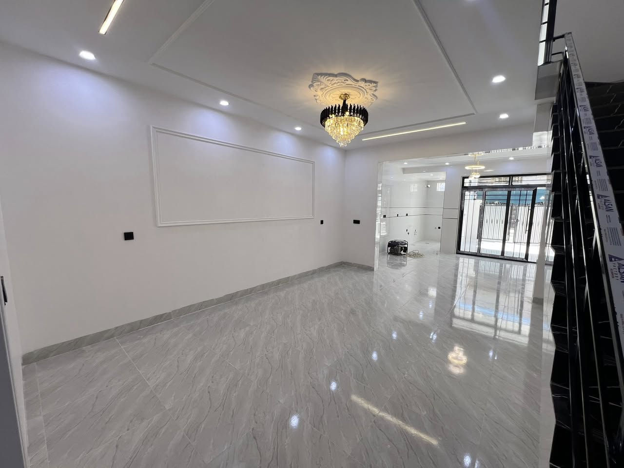 #عقارات_بشدار 
🔸سند طابو يتسجل بإسم اي عراقي
📍أربيل-بيت للبيع مهابات    قرب شارع100

➖مساحة 100متر + 100 متر  طابقين 
يتكون⤵️
➖
3غرف نوم 
➖استقبال-صاله-مطبخ-مجموعه صحيات-كراج

📸 السعر والصورة متوفرة على قناتنا الرسمية في التليكرام 👇
🔗 https://t.me/bashdarsleman445
تابعنا الان وشوف احدث العقارات يوميا ع الصفحه الرسميه في فيسبوك

📞 تواصل مباشر واتساب أو اتصال:
📱
📱***********☎️

#عقارات_اربيل #شقق_للبيع_اربيل #بيو_لبيع_اربيل  #فلل_للبيع_اربيل #مجمعات_سكنية_اربيل
 #عقارات_كردستان  
#استثمار_عقاري_اربيل #عقارات_بغداد_سليمانية_اربيل  #عقارات_شمال_العراق  

⬅️ الأسعار والصور داخل القناة… لا تفوّت الفرصة

تابعنا الان وشوف احدث العقارات يوميا 🏘️
🔗 https://t.me/bashdarsleman445
