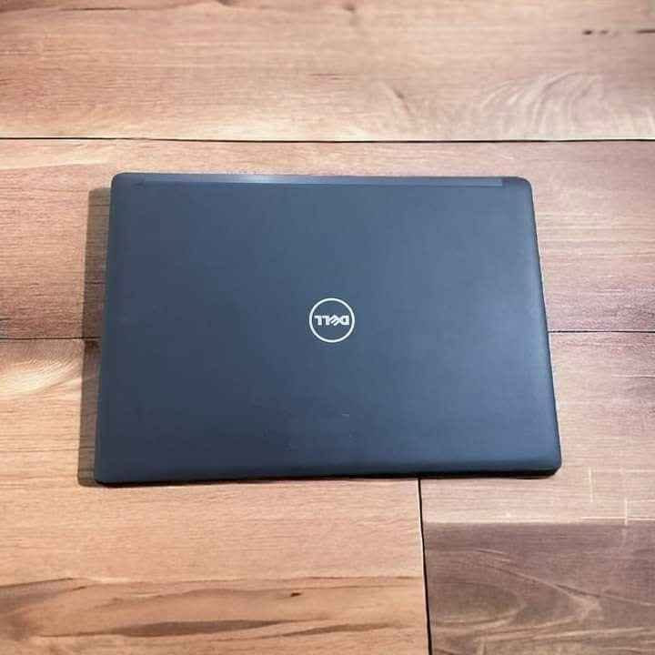 لابتوب دل من الجيل الثامن ورام ٨ بسعر 120 الف دينار فقط✨ 💁🏻

Laptop: DELL 5290 💻

Processor:
Core i3 - 8th - U 
معالج كوراي 3
الجيل الثامن 
فئة المعالج U - ( يطول بالشحن )
Ram: 8 GB  ddr4 
رام 8 كيكا ددر٤

Hard Disk: 128 GB - SSD
هارد 128 كيكا  اس اس دي 

Graphic card: Intel 4 GB
كرت شاشة داخلي انتل 4 كيكا

كيبور ضوئي
والحروف على الكيبورد ( انكليزي/ عربي )

حجم الشاشة 13.3

♡ السعر: 180 الف دينار فقط

🎁🎉   الملحقات 🎉🎁

♡ حقيبة 
♡ شاحنة 

 *********** المحمودية, بابل

