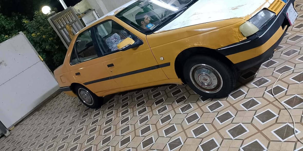 السلام عليكم بيجو 405 موديل 2010 رقم نجف سنويه لل 2027 تحويل ثاني يوم مصفره هيئه وغرامات مكينه وكير خير من الله حداديه جديده تخم تايرجديد دواخل نضيفه جاهزه السياره من كلشي السعر المطلوب 22$ وبيها مجال اي استفسار اتصل عله هذا الرقم   *********** 
مكاني ديوانية قضاء المهناوية
