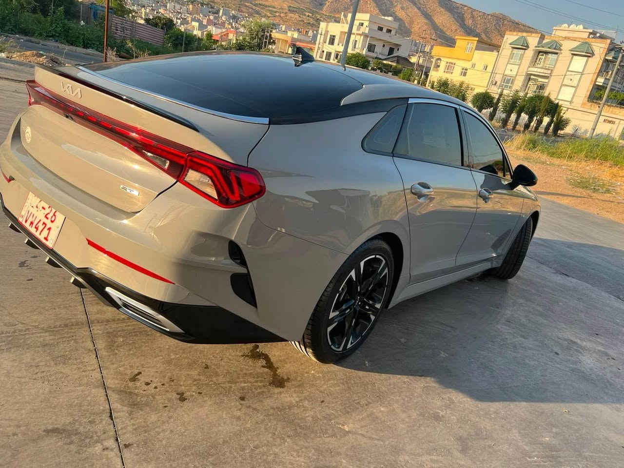 K5
فول فول موصفات 
بدون صبغ بدون يرباك 
14 الف ماشي 
بدون رقم كاتي 
رقم موبايل واتساب 
*********** اكر, نينوى
