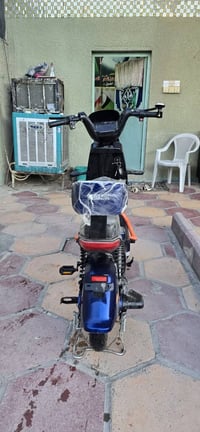 دراجه شحن للبيع  استخدام اسبوعين فقط اشترينهاهه ٤٥٠ سعر البيع ٣٥٠ الضر...