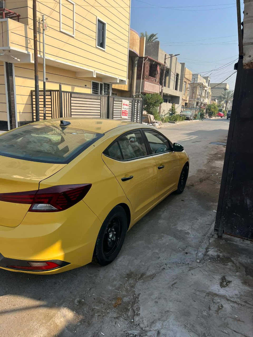 السلام عليكم الانترا موديل 2020 للبيع حادثه موجوده بالسونار مواصفاته نص فول السياره ماشيه 83 الف السياره بيه منضومة غاز سياره حلوه وخير من الله الكير محول إلى At السياره كلشي واضح بالصور مكاني بغداد حي القاهره السعر 133 الاتصال على هذا الرقم ***********
