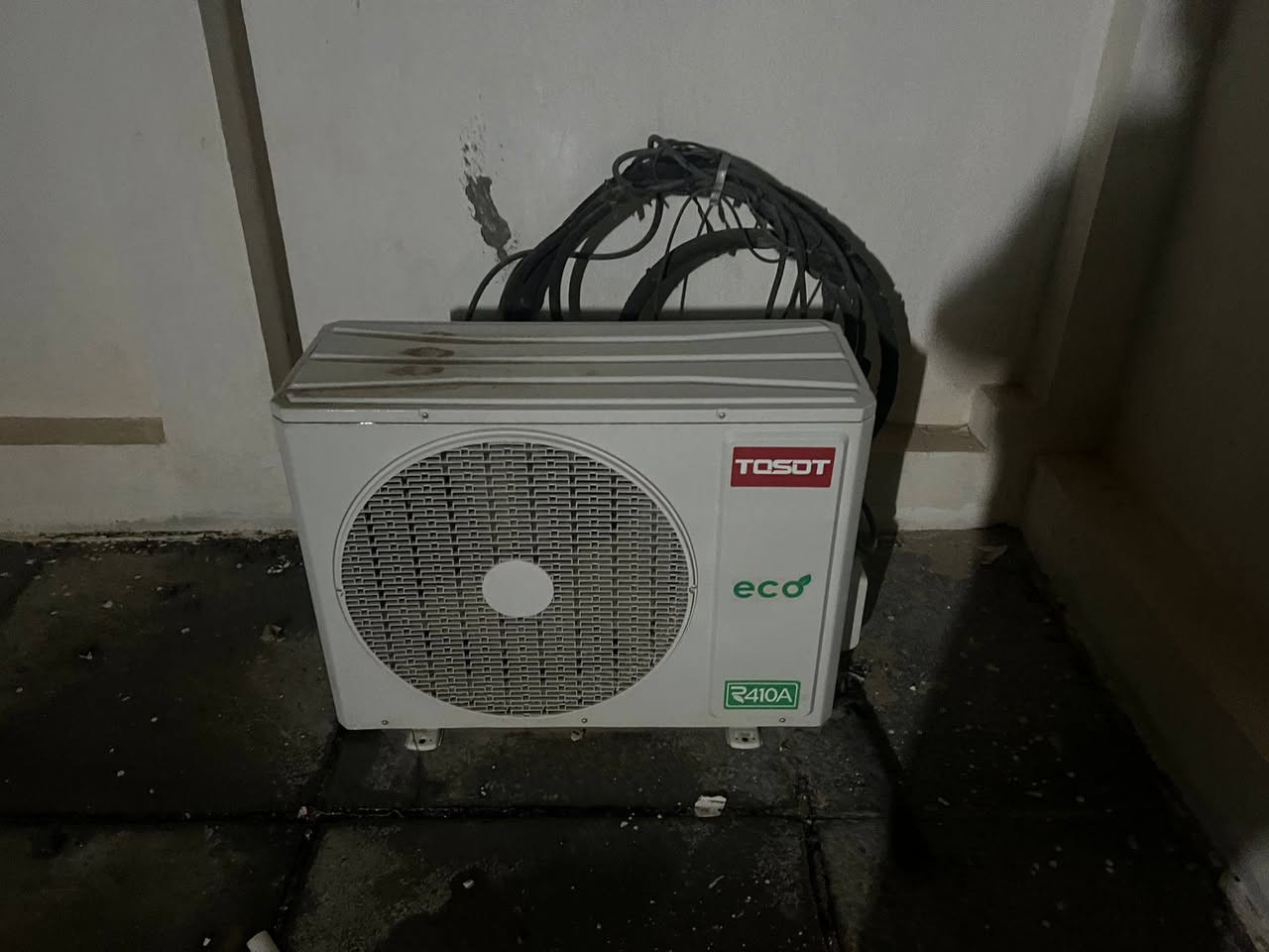 سبلت 2طن توسوت للبيع 
نجف مجمع ابوتراب 
500بي مجال اتصل 
***********
