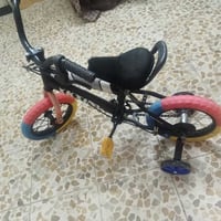 مقاس ١٢ • بسكليت