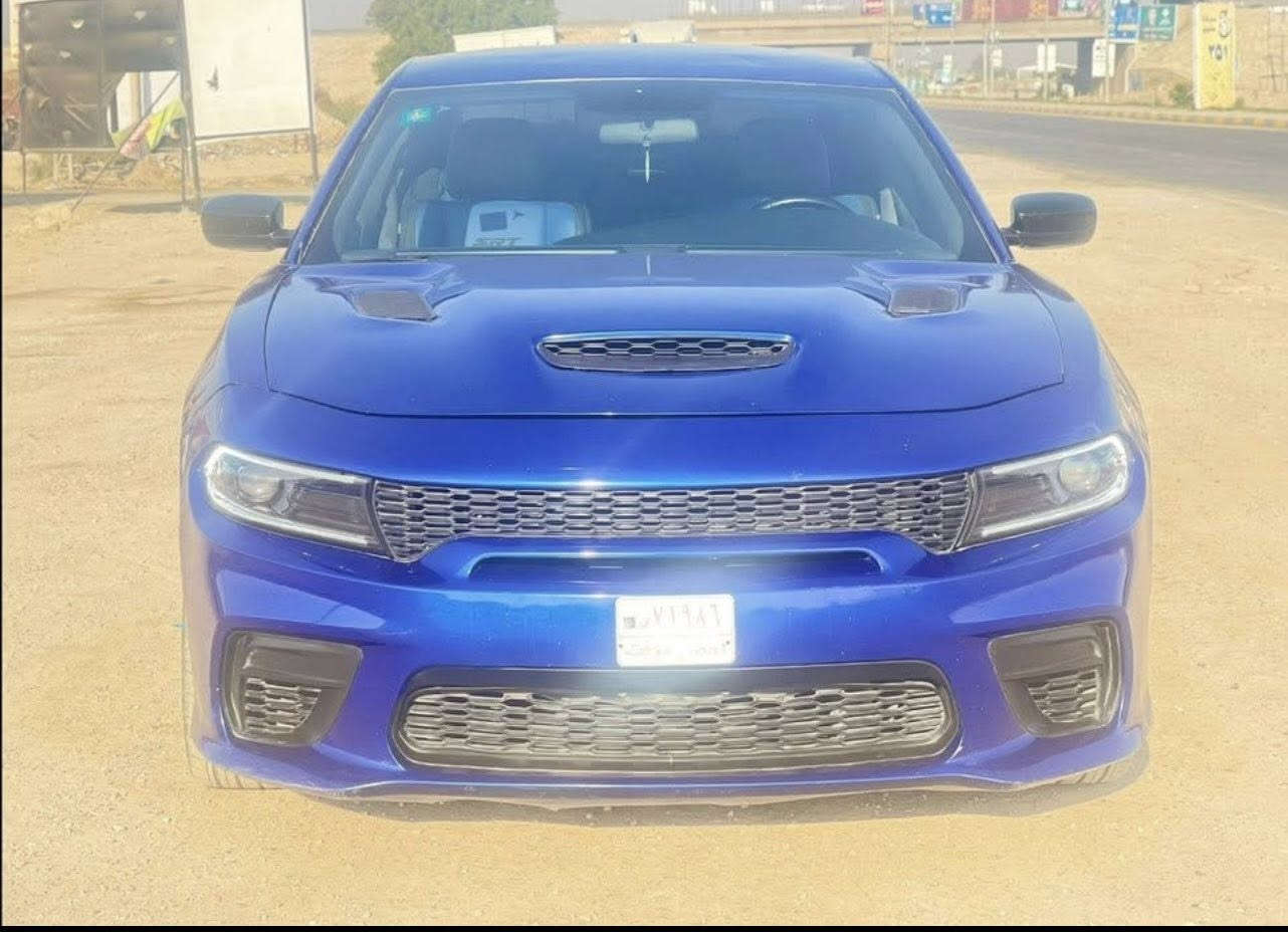 لبيع او مراوس  جارجر 2021 لون بحري امريكي حادثه بس بنيد مبدل والباقي كفاله عامه عندي سونار وعندي صور الحادث رقمها واسط بسمي تريد تحويل تريد وكاله اني حاضر فئه السياره SRT مكينه 3600 السياره جديده معنى الكلمه ماشيه 45الف حقيقي باقي التفاصيل اتصل على الرقم واني حاضر واتساب موجود ***********
