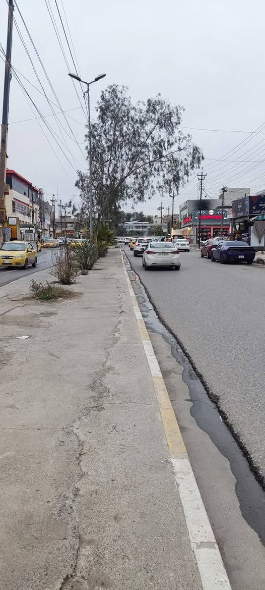 دار تجاري للايجار 🏠

🔴بالقرب من مرطبات البحرين

📌في حي الصديق بداية سايدين الصديق (من جهة مرطبات البحرين )
-ملاصق لمجمع الاوربي 3
 -ومجاور لكافتريا بافيا
المساحة 150م واجهة 7.5 
 طابقين يحوي ع 6 غرف واسعة  

للاستفسار التواصل ع الخاص او الاتصال ع الارقام التالية📞
***********
***********
⭐مكتب اليوسف للعقار⭐
