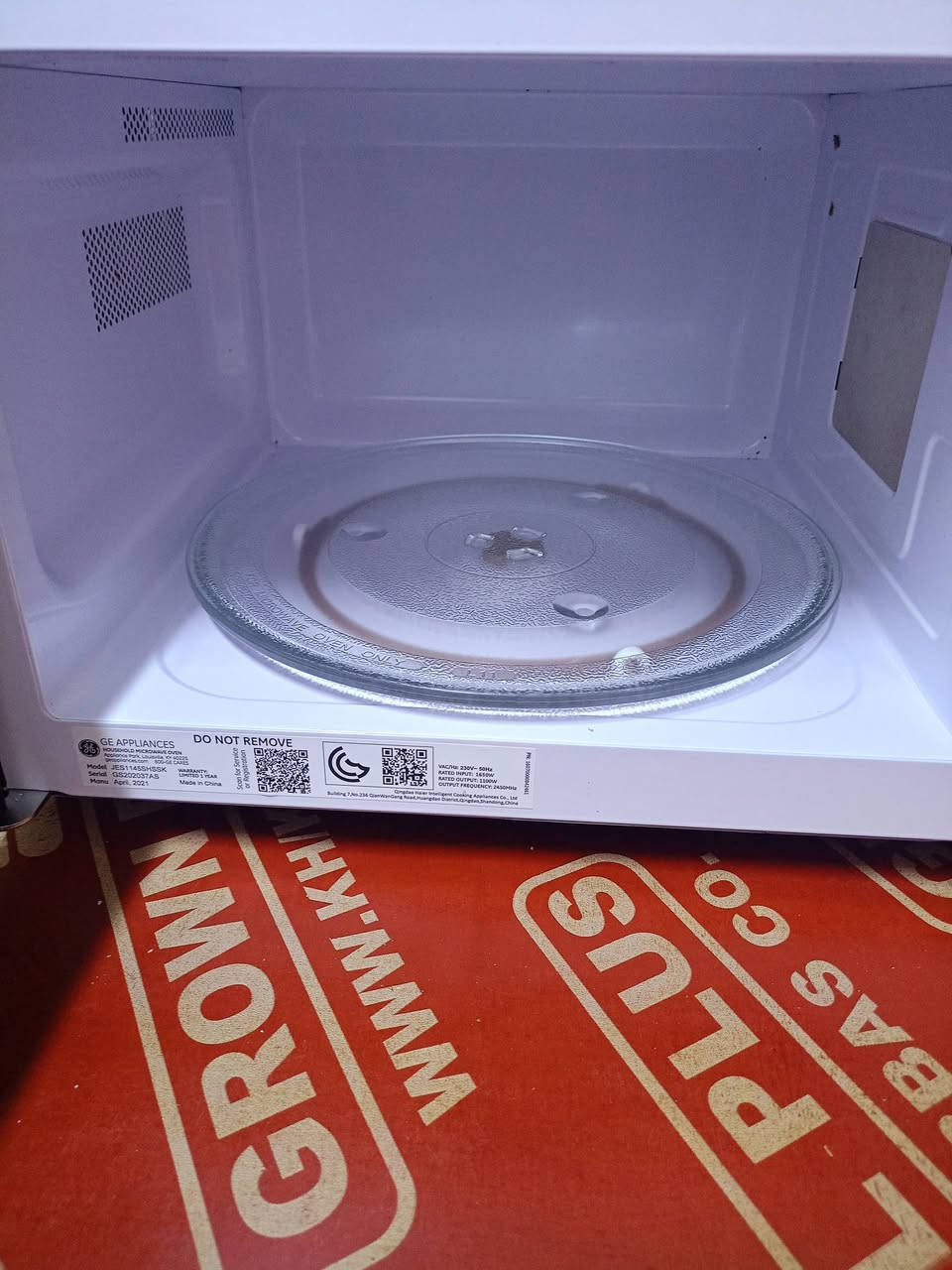 جديد للبيع 
مجمدة 220
مايكرويف 200


**إذا كنت صاحب هذا الإعلان وتريد حذفه لأي سبب، رجاءا أرسل رسالة إلى الدعم الفني**