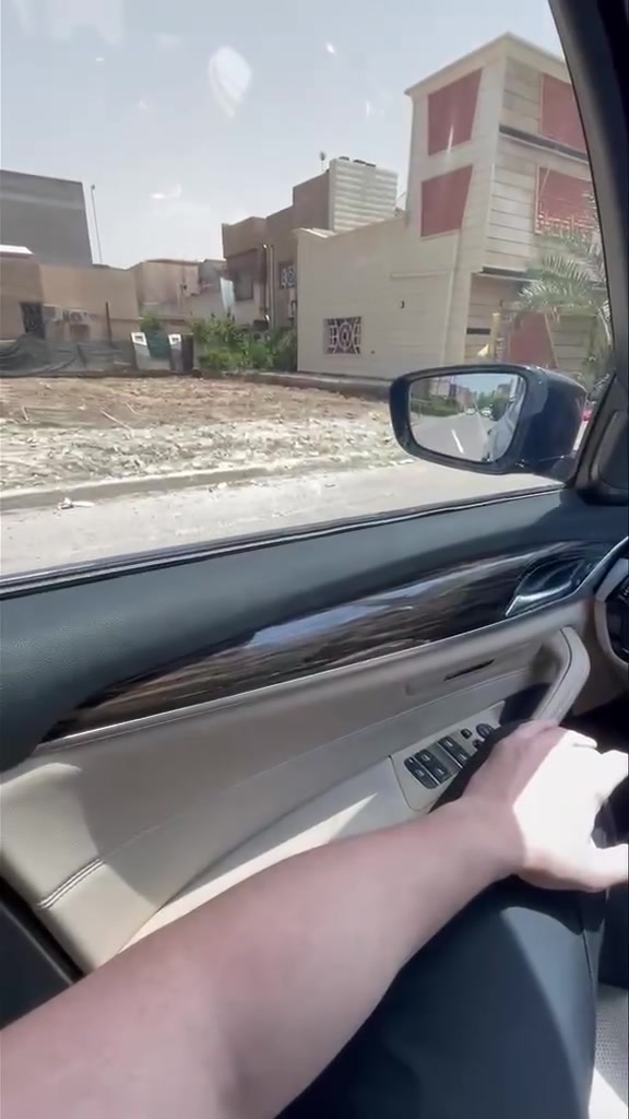 قطعة أرض للبيع في منطقة زيونة محلة 712 موقع سكني 

شارع ورصيف عريض

موقع ممتاز جداً

🔹 المساحة: 300 متر

🔹 الواجهة: 15 متر

🔹 النزال: 20 متر

✅ تباع كاملة

✅ أو مناصفة

✅ أو تقطيع حسب الطلب

فرصة ممتازة للسكن أو الاستثمار

للاستفسار والاتصال:

📞 *********** الريان للأستثمار العقاري 

📞 *********** فهد الشمري

