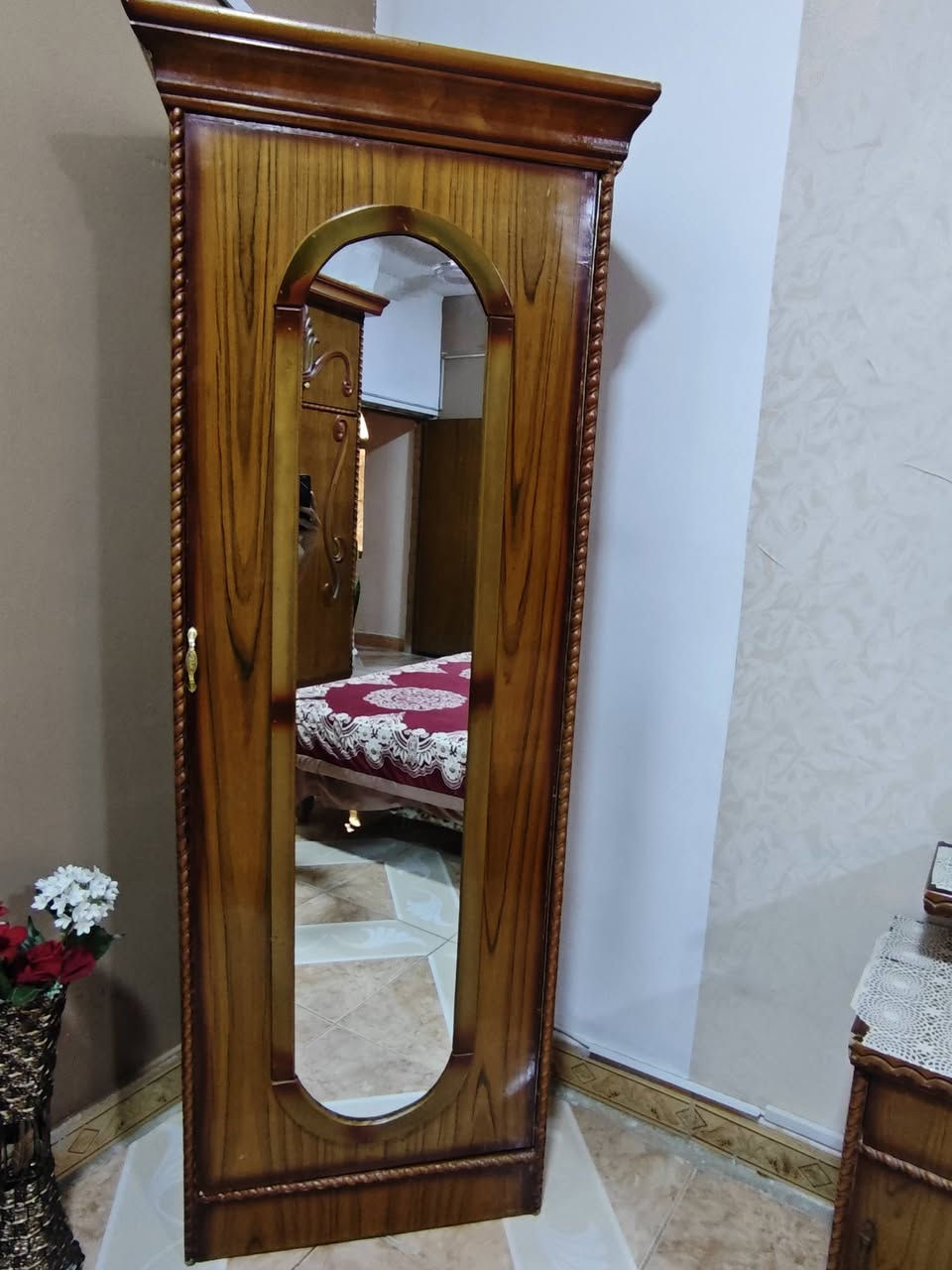 السلام عليكم غرفه ست ابواب وملحق نضيفه وبيها اضرار بسيطه موضحه بل صور السعر 500 وبيها مجال المكان بغداد الاستفسار عل خاص


**إذا كنت صاحب هذا الإعلان وتريد حذفه لأي سبب، رجاءا أرسل رسالة إلى الدعم الفني**