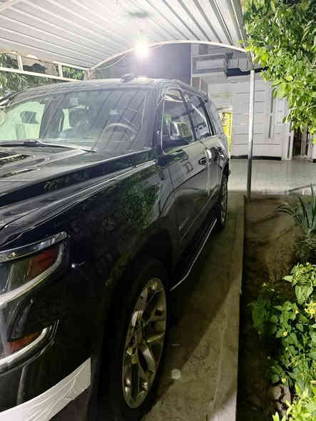 بسم الله الرحمن الرحيم اللهم صل على محمد وآل محمد تاهو للبيع خليجي 2017 LTZ أعلى فئة كفاله عاَمه من التكحيل والصبغ والبارد السياره على وضع الشركه ماشيه 60 حقيقي  فول الفول ومكفول للخير حله الورديه السياره بسمي السعر المطلوب ٤١٥
السياره عليهه ppf
للتواصل ***********
***********
