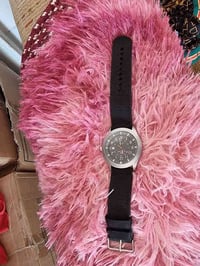 ساعات للبيع مال كله جديد كلمن وسعره 07719531485