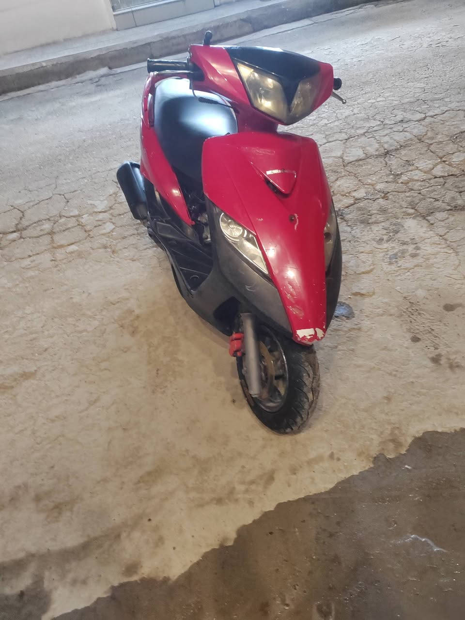 سلام عليكم دراجه ثعلب للبيع كامله مابيه نقص نكره سلف هندر شلعه معدل دراجه بلاديه السعر ٤٠٠ وبيه مجال المكان الدوره الرقم ***********الشراي يتصل لادز رساله
