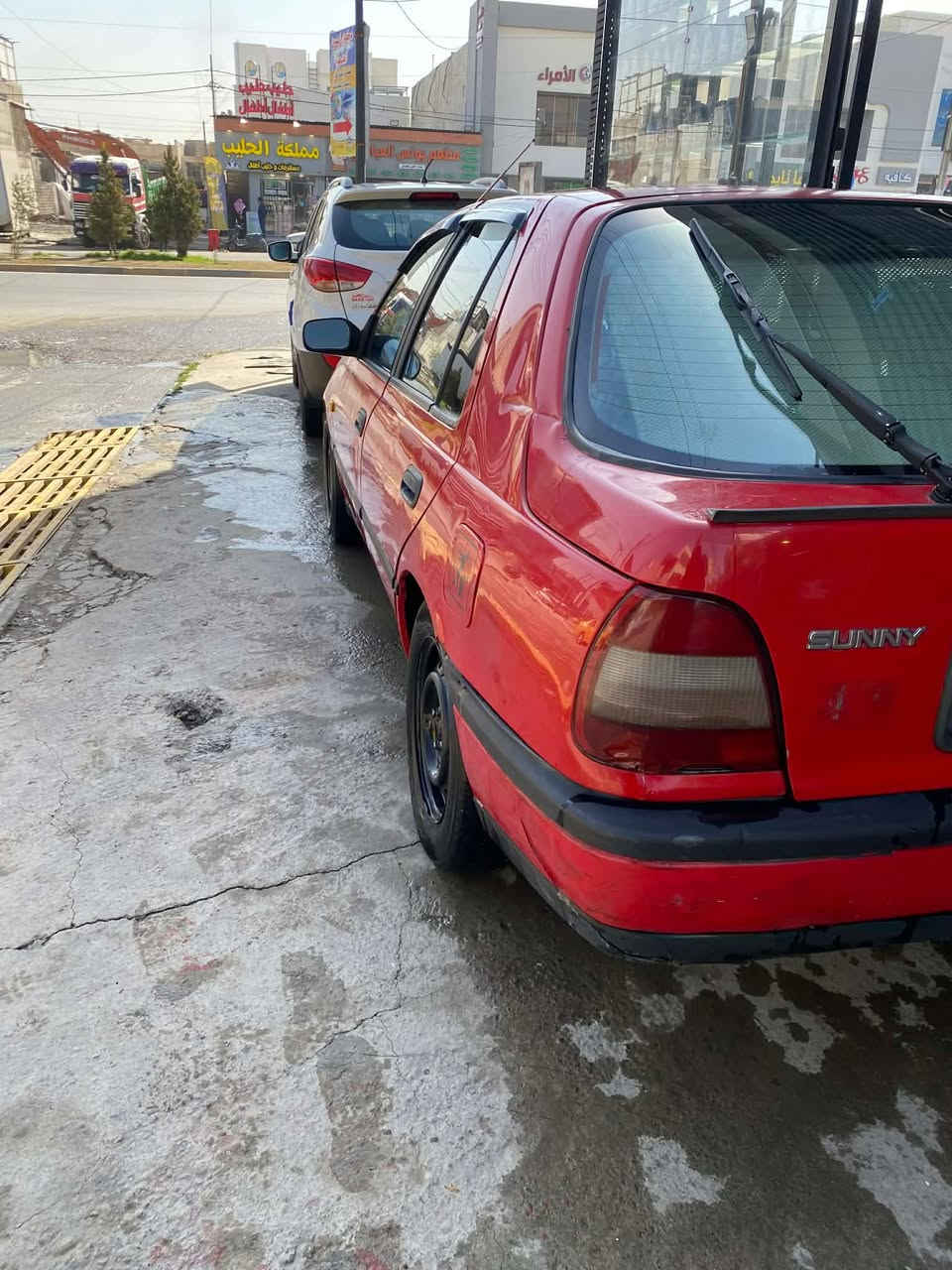 نيسان صني رقم نينوى جديد هزه جديده سياره جاهزه كير محرك شرط 
كير توماتيك بيها داير خلفيه صبغ 
شرط التحويل
مكان السياره موصل الايسر
السعر 37 
‏‪***********‬‏
