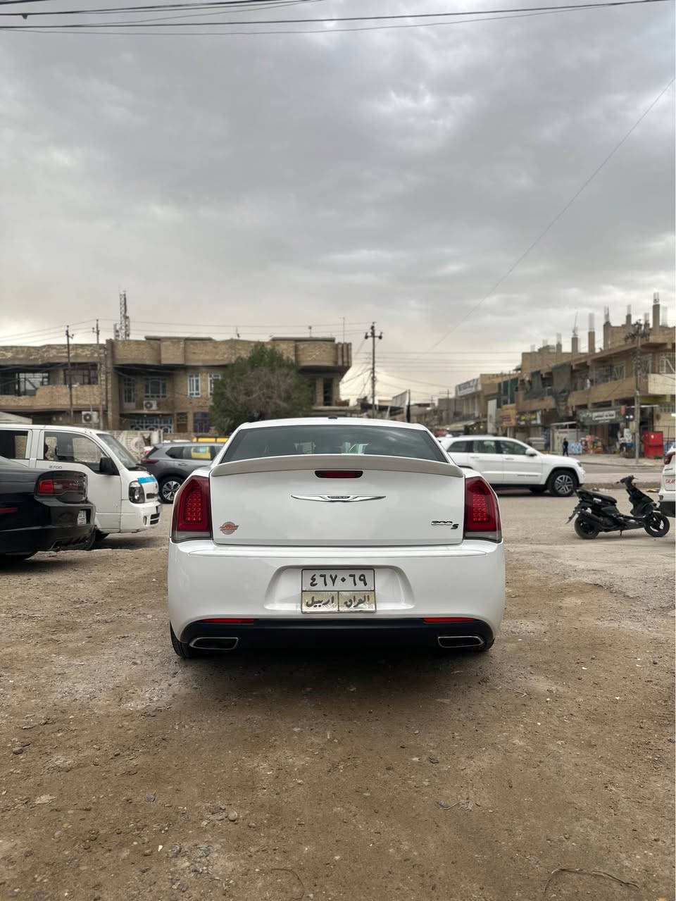 اوباما موديل ٢٠١٧ S فول
حادث بارد الجاملغ الأمامي وبلعراق بارد الباب الخلفي وصبغ هلال الجاملغ فقط صدر أمام خلفي جديد 
السعر/٢٣٠ وبيهه مجال
*********** بغداد, العراق
